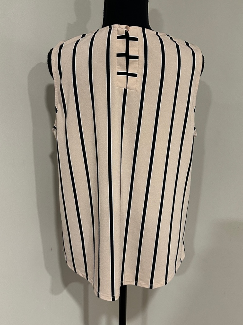 *ADRIANNA PAPELL* Lt. Pink x Black Vertical Stripe Tank Top Size Large - Picture 5 of 7